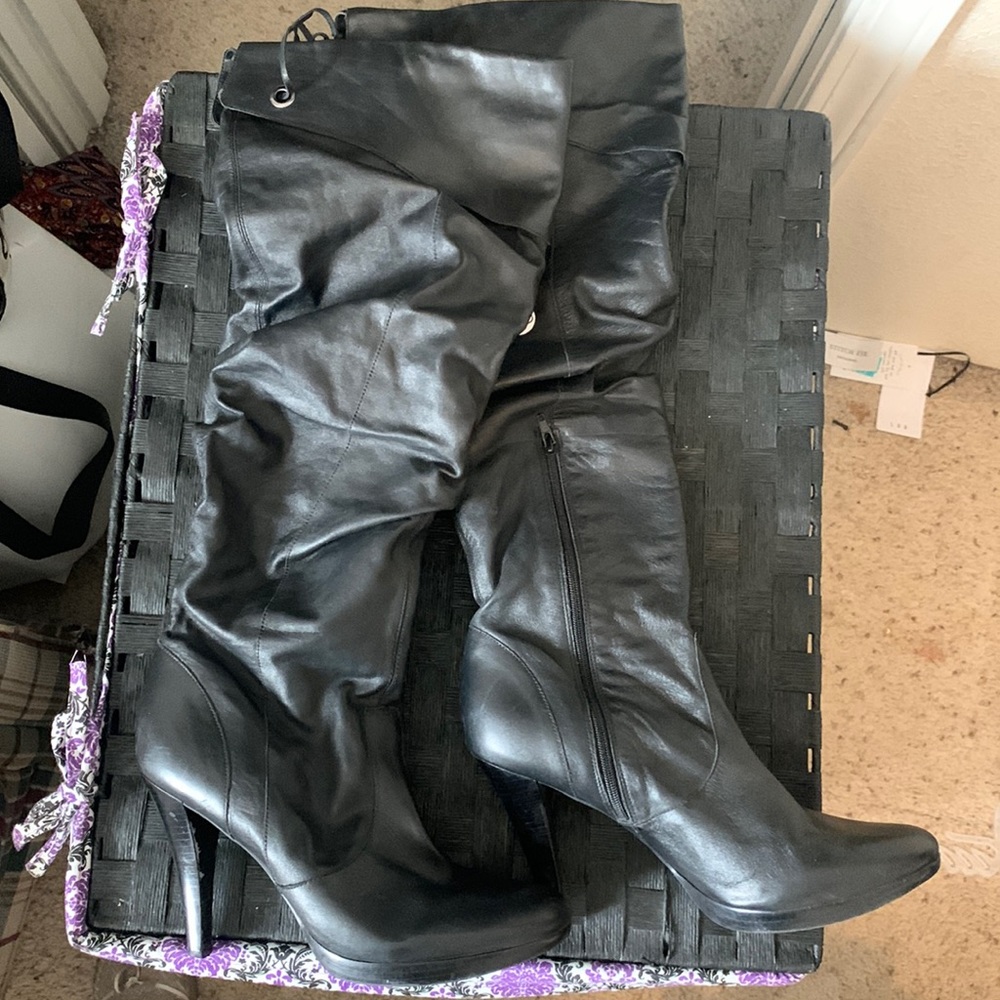 Jessica Simpson Tulip black platform leather over knee or fold down boots. 10